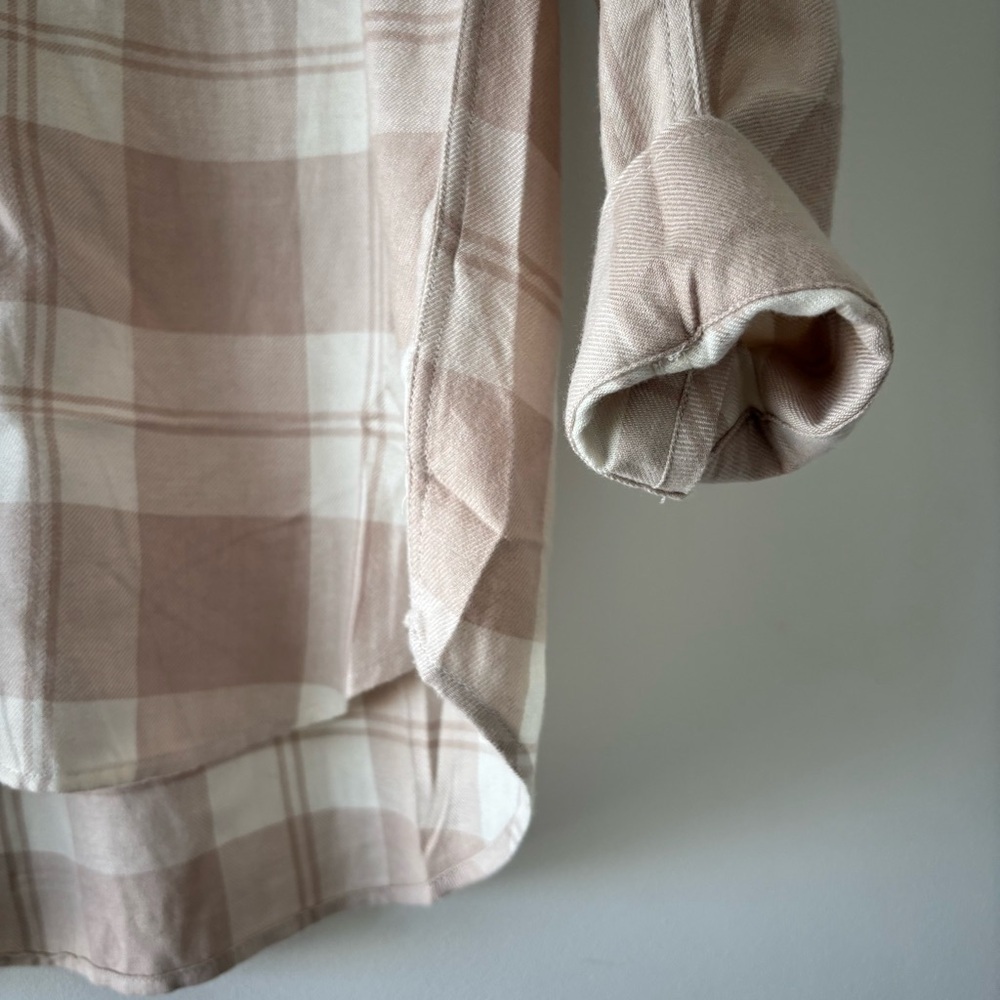 NWT Z Supply Evereve River Plaid Button Up in Putty Sold Out Online Size M Cottn - Picture 9 of 13